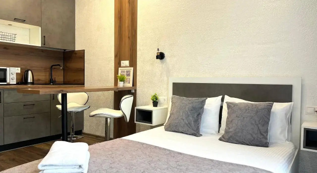 Четырёхместная студия с балконом Апарт-отель San-Marino (Сан-Марино)