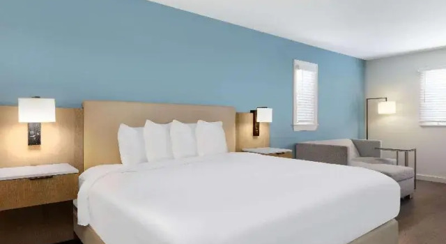Номер Deluxe Elizabethan Inn