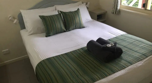 Cairns Crystal Cascades Holiday Park, Boek Resort Hotels in Queensland met zwembad, Zwembad