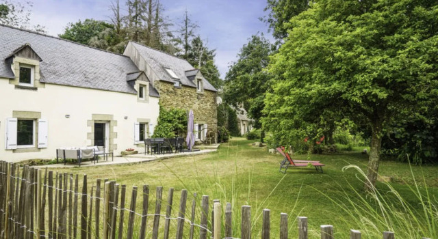 House La Torche Plovan, Rezerwuj Hotel  