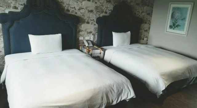 Номер Comfort Jin Huei Hotel