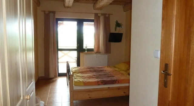 Q Ranch, Rezervați Hotel Bezděkov Pardubice Region