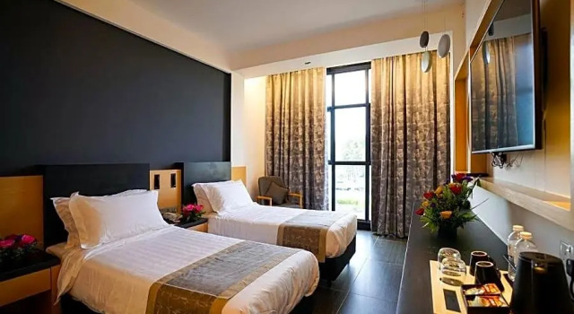 Номер Deluxe TSR Seafront Hotel