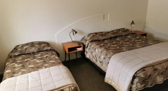 Апартаменты Bks Egmont Motor Lodge