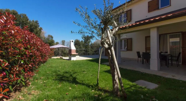 Вилла Charming villa Aurora with private pool 200m from the beach for up to 10 persons - WiiBuk