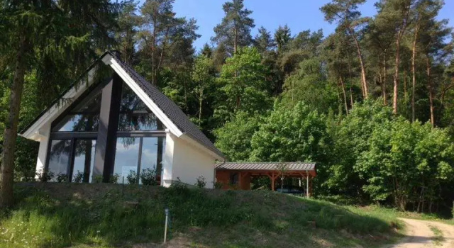 Ferienhaus Doescher, Забронировать Отель Краков-ам-Зе Мекленбургское поозёрье, рядом с Franzosenbadestelle