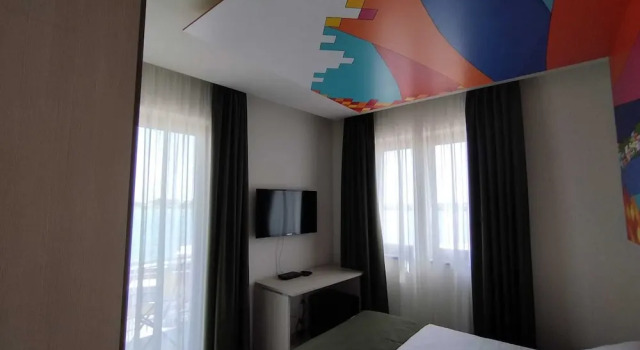 HAPPYROOMS