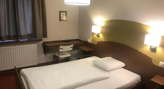 Одноместный номер Standard Hotel du Parc
