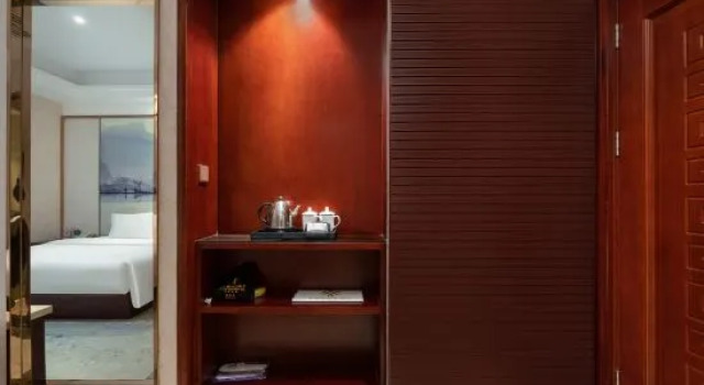 Люкс Business Nanning Qian Xi International Hotel