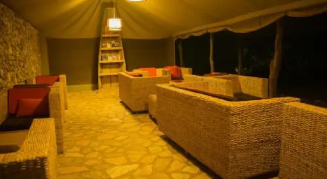 Queen Elizabeth Bush Lodge by NATURE LODGES LTD, Reserva ahora Hotel Bushenyi Nyakishozo