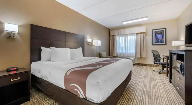 Номер Standard Clarion Pointe Louisville East