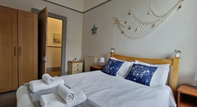 Апартаменты Classic Lovely Victorian Apartment in Clifton Village