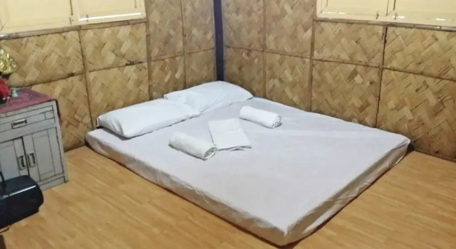 V House, Rezerwuj Pensjonat San Pablo Laguna