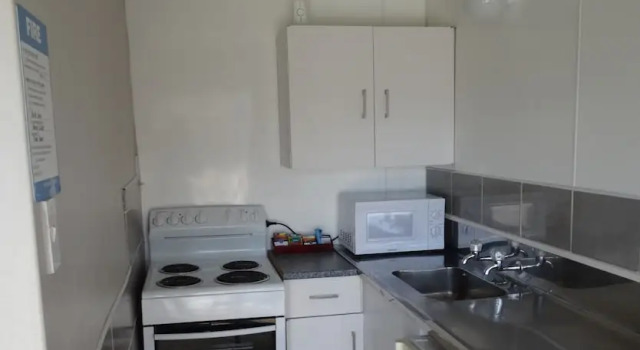 Семейный люкс c 1 комнатой Ambassador Motel