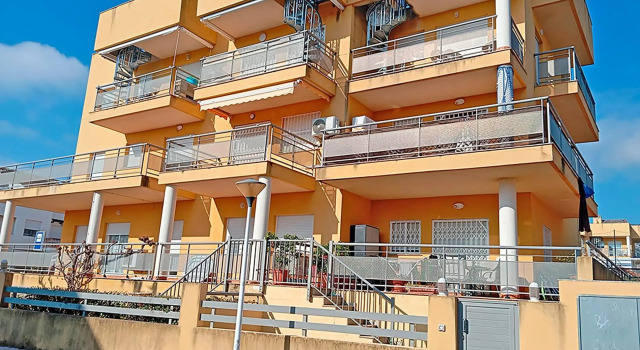Apartamentos Los Almendros 3000, Забронировать Апартаменты/квартира Отели в центре Оропеса-дель-Мар, в центре