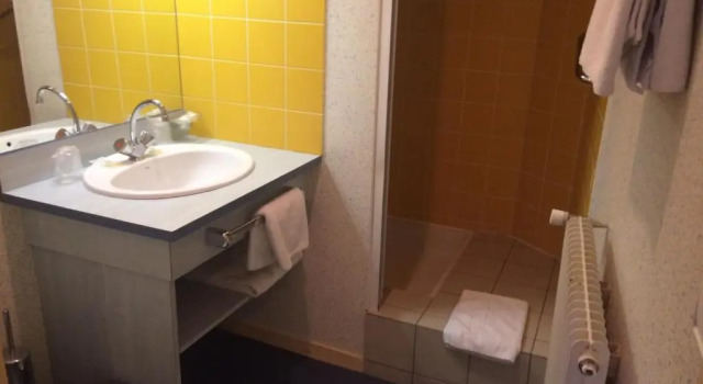 Номер Standard Le CESAR HOTEL