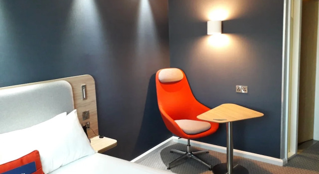 Holiday Inn Express Leeds Armouries