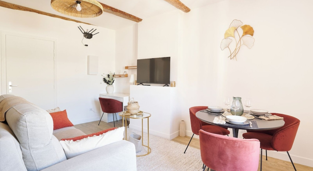Апартаменты c 1 комнатой с видом на город Le Gratien by Béziers 1609 Residences