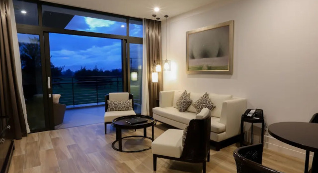 Номер Deluxe с видом на поле для гольфа Montgomerie Links Hotel & Villas