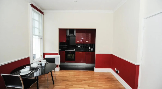 Bright And Spacious 1 Bedroom Apartment, Забронировать Апартаменты/квартира Апартаменты Лондона, рядом с Дом Денниса Северса, Апартаменты/квартира
