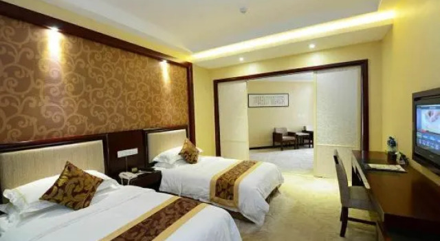 Семейный люкс Guanfeng Holiday Hotel