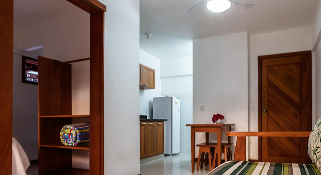 Arpoador Flat, Забронировать Отель Отели Итакаре с парковкой, рядом с Пляж Tiririca, Парковка
