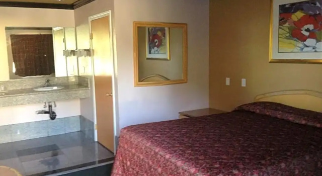 All 8 Motel
