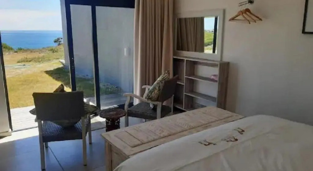 Коттедж Romansbaai Moksha on the Sea