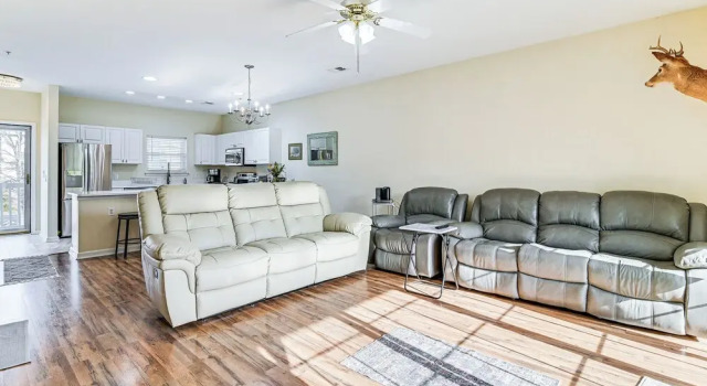 6 Mi to Myrtle Beach Hot Spots: Cozy Condo!, Prenota Appartamento Socastee Stati Uniti