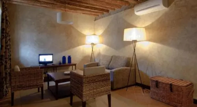 Cortijo Finca La Solana 1878, Varaa Hotelli Herencia Castilla-La Mancha