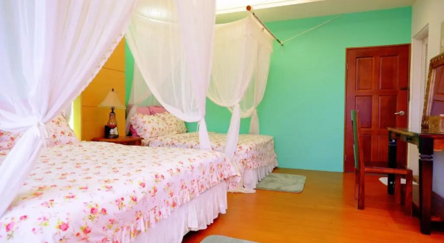 Четырёхместный номер Standard Spring Garden Homestay