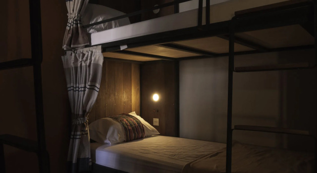 Whereder Poshtel - Hostel, Book Hostel / Vandrerhjem Hostels i North-Eastern Thailand, Hostel / Vandrerhjem