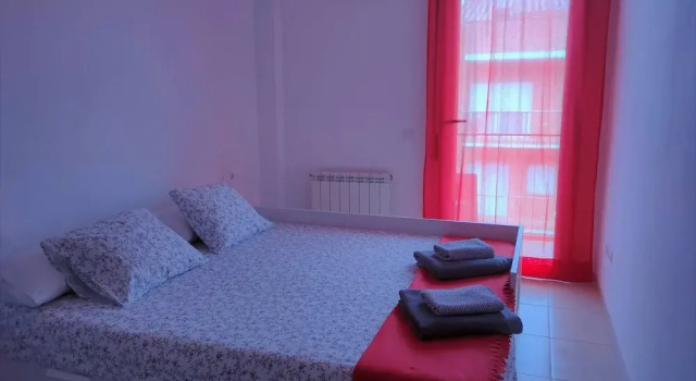 Triplex Next To The Beach 2 Separate Entrances, Réserver Appartement Malgrat de Mar Costa del Maresme