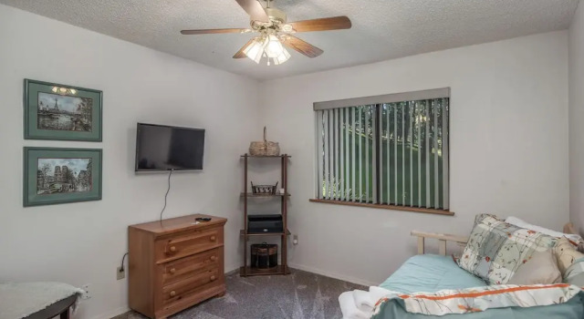 Season 4 Art by Ruidoso Vacation Rentals, Varaa Lomakoti Ruidoso New Mexico