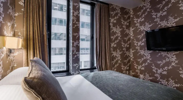 Двухместный номер Basic 45 Times Square Hotel