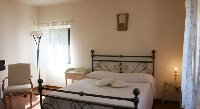Wonderful Private Villa With Wifi, Private Pool, TV, Terrace, Pets Allowed, Parking, Close to Arezzo