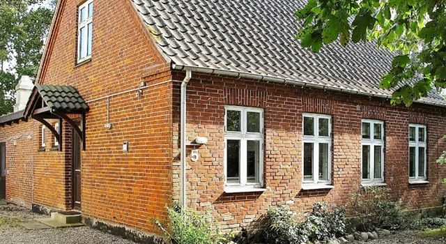 Snug Holiday Home in Lolland near Sea, Prenota Hotel Hotel 3 stelle a Lolland, 3*