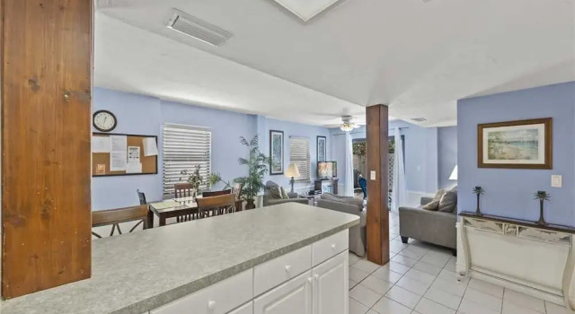 Captain Moore House 1 Two Bedroom Home