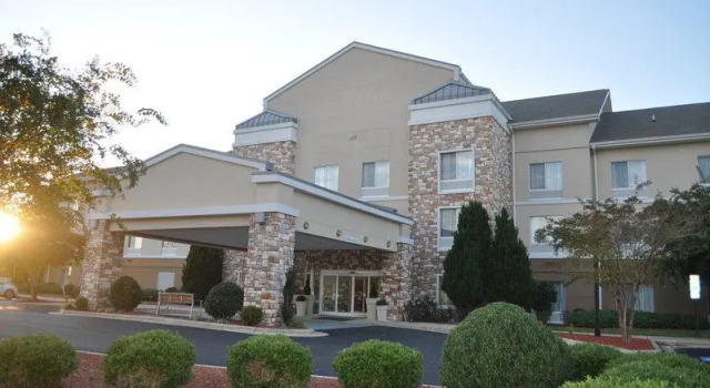 Run of House Holiday Inn Express Williamston by IHG