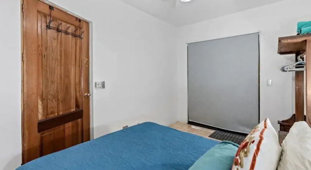 Bright and Spacious Loft-Style Apartment a Five-Minute Walk to the Beach