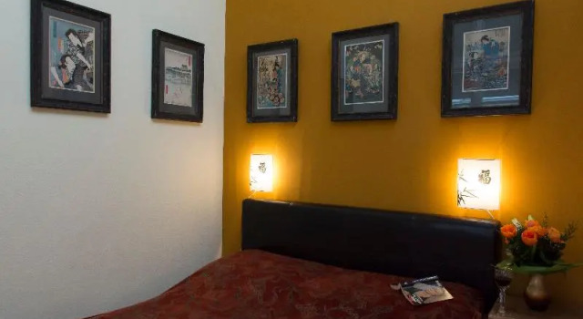 Апартаменты Deluxe Theaterland Classic Apartments