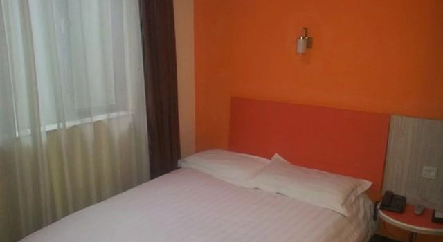 Motel 168 An Yuan Road Inn, Varaa Motelli Shanghai Shanghai