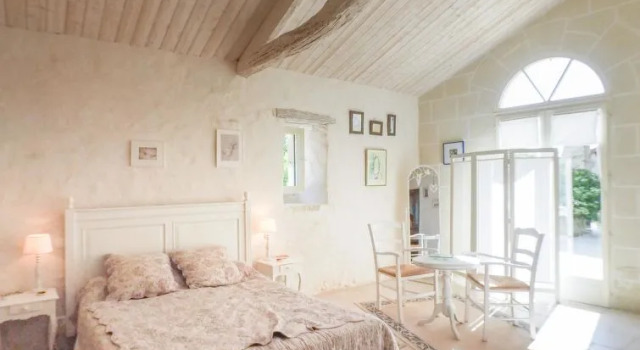 Holiday Home Gîte de l'Orangerie, Забронировать Дом для отпуска Сен-Лоран-де-ла-Саль 