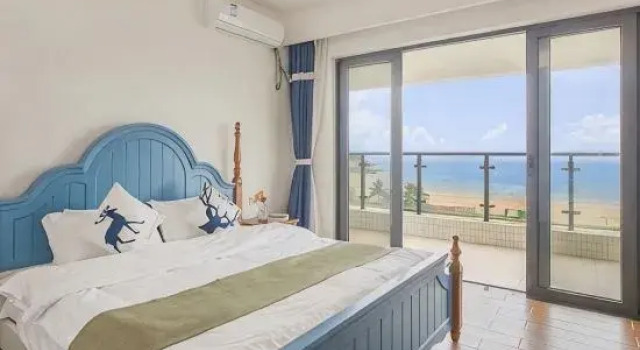 Люкс Grand с 2 комнатами с балконом и seafront Weihai Golden Beach Holiday Apartment (Hailing Island Nimble Gold Coast Branch)