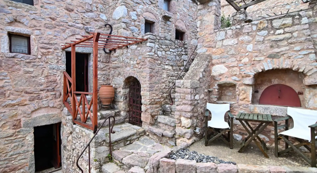 Spilia Traditional  Village Houses, Забронировать Отель Кардамила Хиос