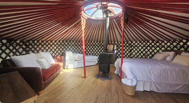 Chester Yurts Retreats, Забронировать Дом для отпуска Виллы Чешира, Вилла