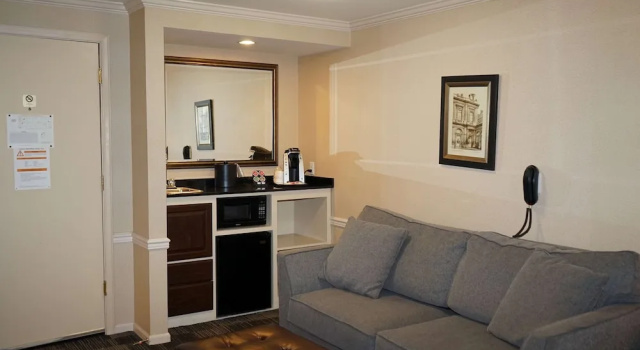 Двухместная студия Wingate by Wyndham Bellingham Heritage Inn