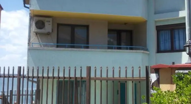 Bonne Chance Apartment