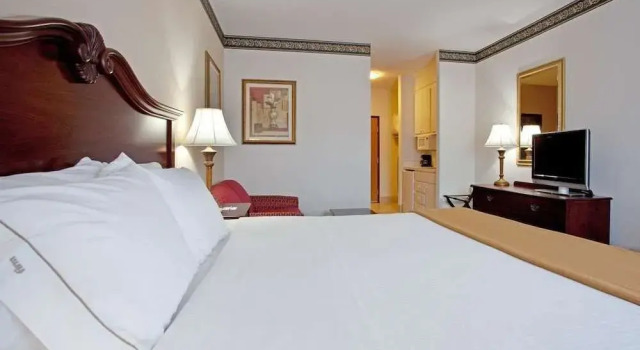 Holiday Inn Express Charleston-Moncks Corner, Rezervasyon Otel Moncks Corner Charleston