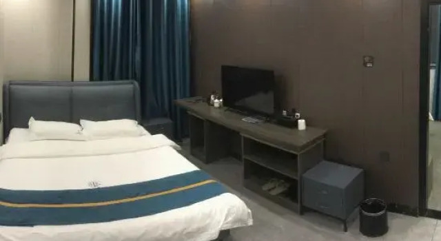 Guixin Inn, Book Hotel Longhu Henan
